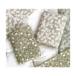 Pucktuch - Blätter Taupe 120x120cm Von A Little Lovely Company -Essen - Trinken Verkäufe hersteller alittlelovelycompany blaetter taupe 120x120cm 3