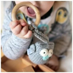 Holz Beißring Eule Grau Mit Mint Von Maylily -Essen - Trinken Verkäufe hersteller maylily holz beissring eule grau mit mint 3